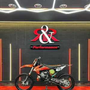 2019 Honda CRF450RX — 449 cc 4-Stroke Motocross / Enduro Motorcycle